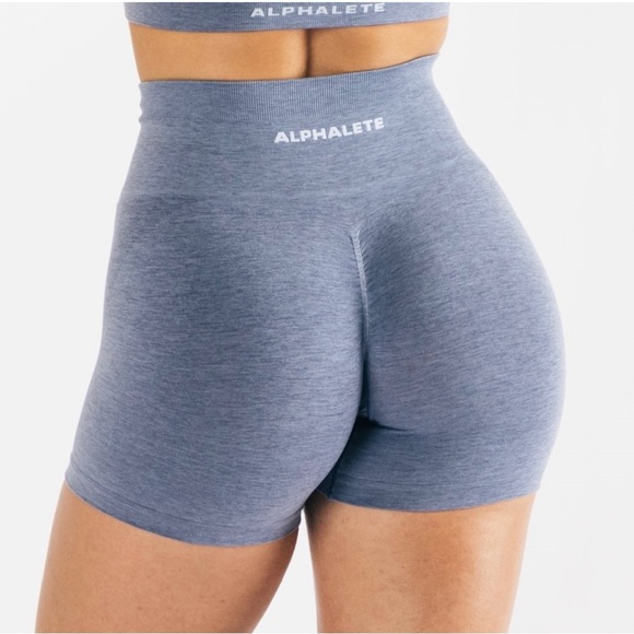 Alphalete Amplify Shorts - Picture 2 of 6
